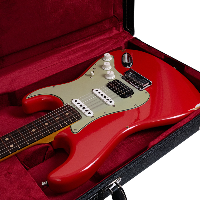 Fender Custom Shop Custom Deluxe Stratocaster HSS Relic Aged Fiesta Red Elektro Gitar